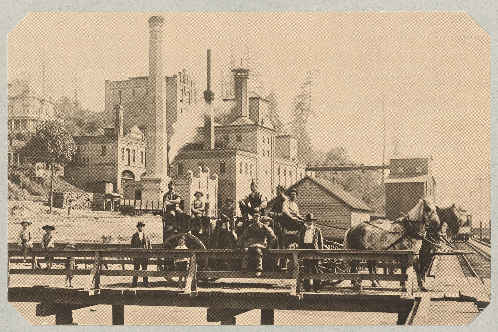 Image of Bayview Brewery with horsedrawn wagon of beer, circa 1900