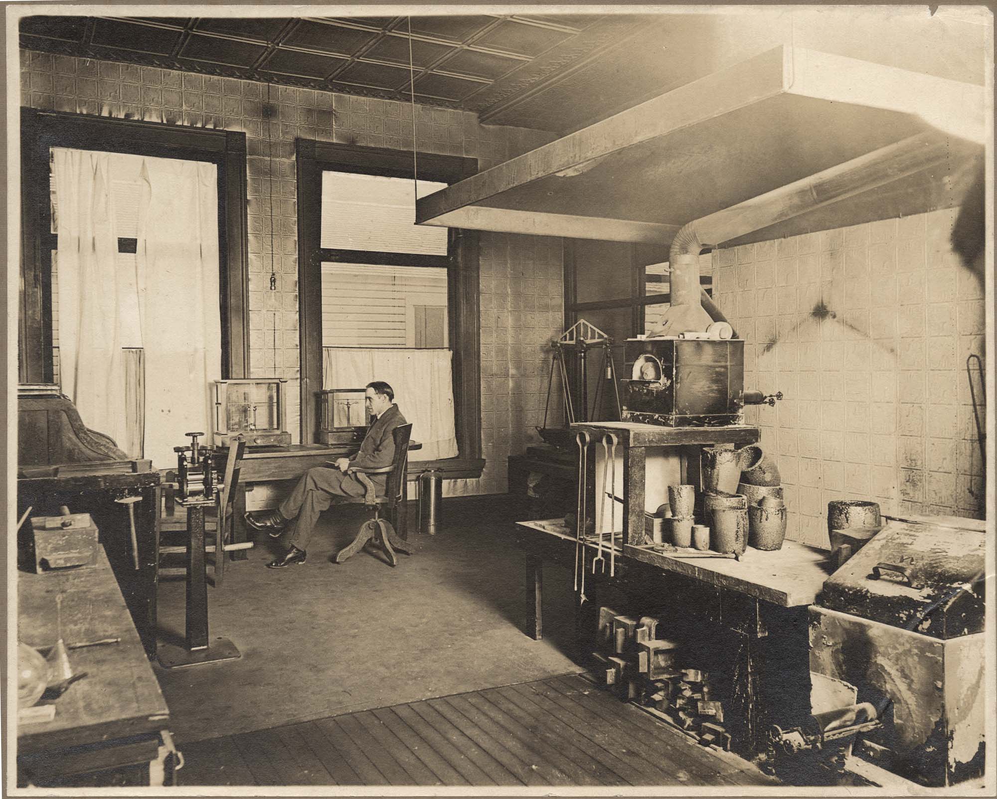 Image of Office area and laboratory in U.S. Assay Office, circa 1903