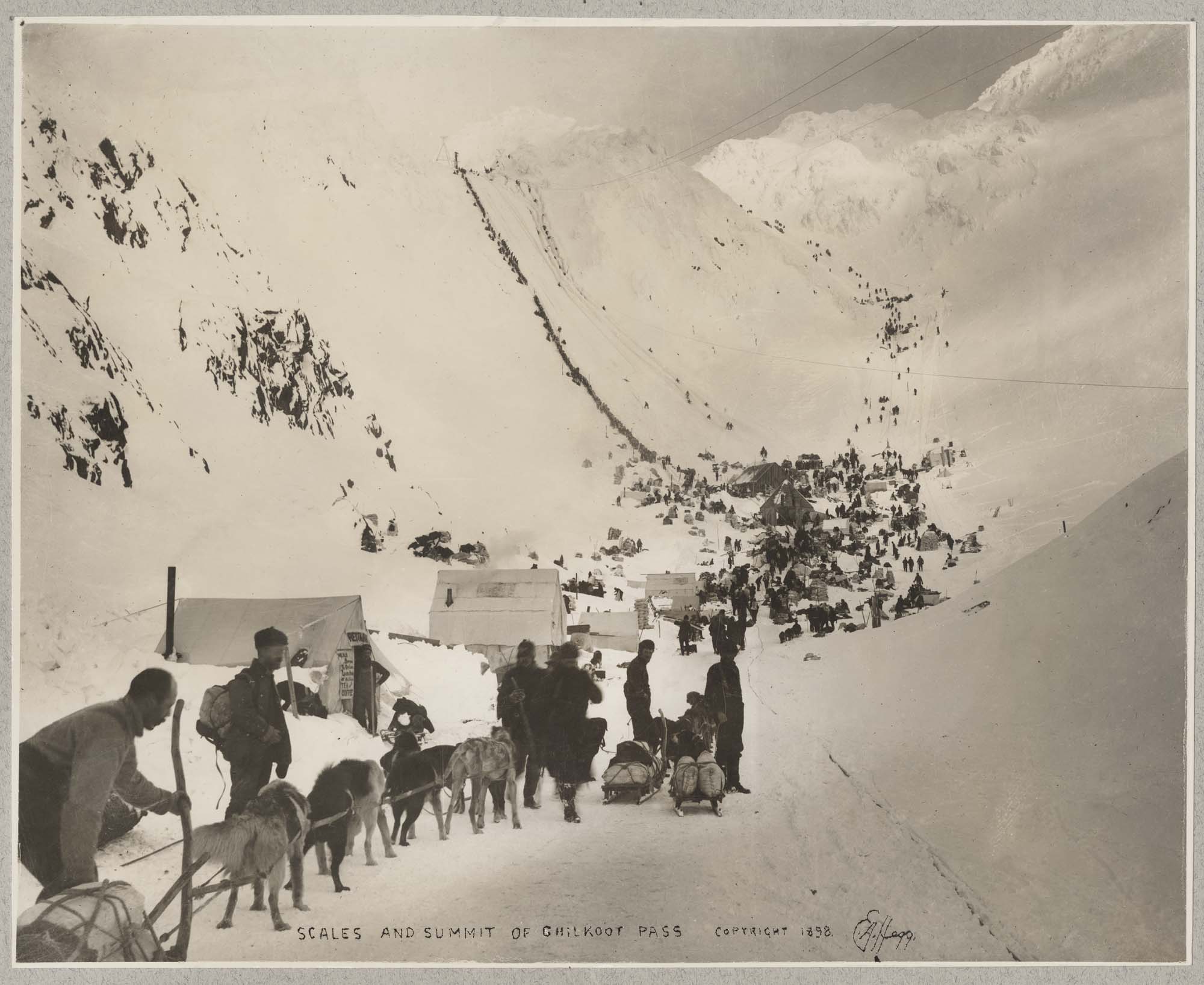 Image of Scales and summit of Chilkoot Pass, 1898