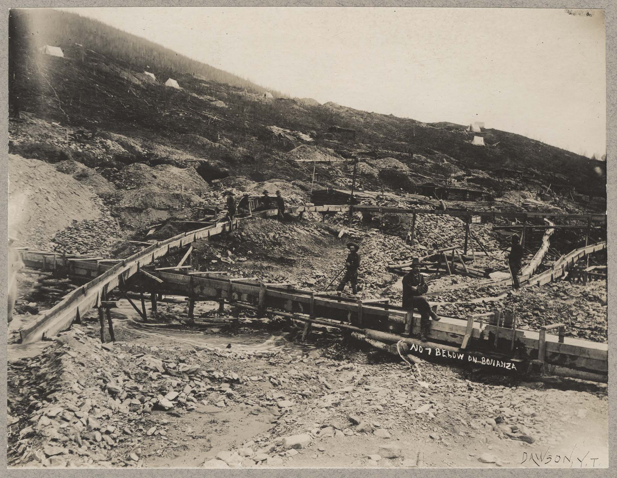 Image of Miners and sluices on Bonanza Creek, circa 1898