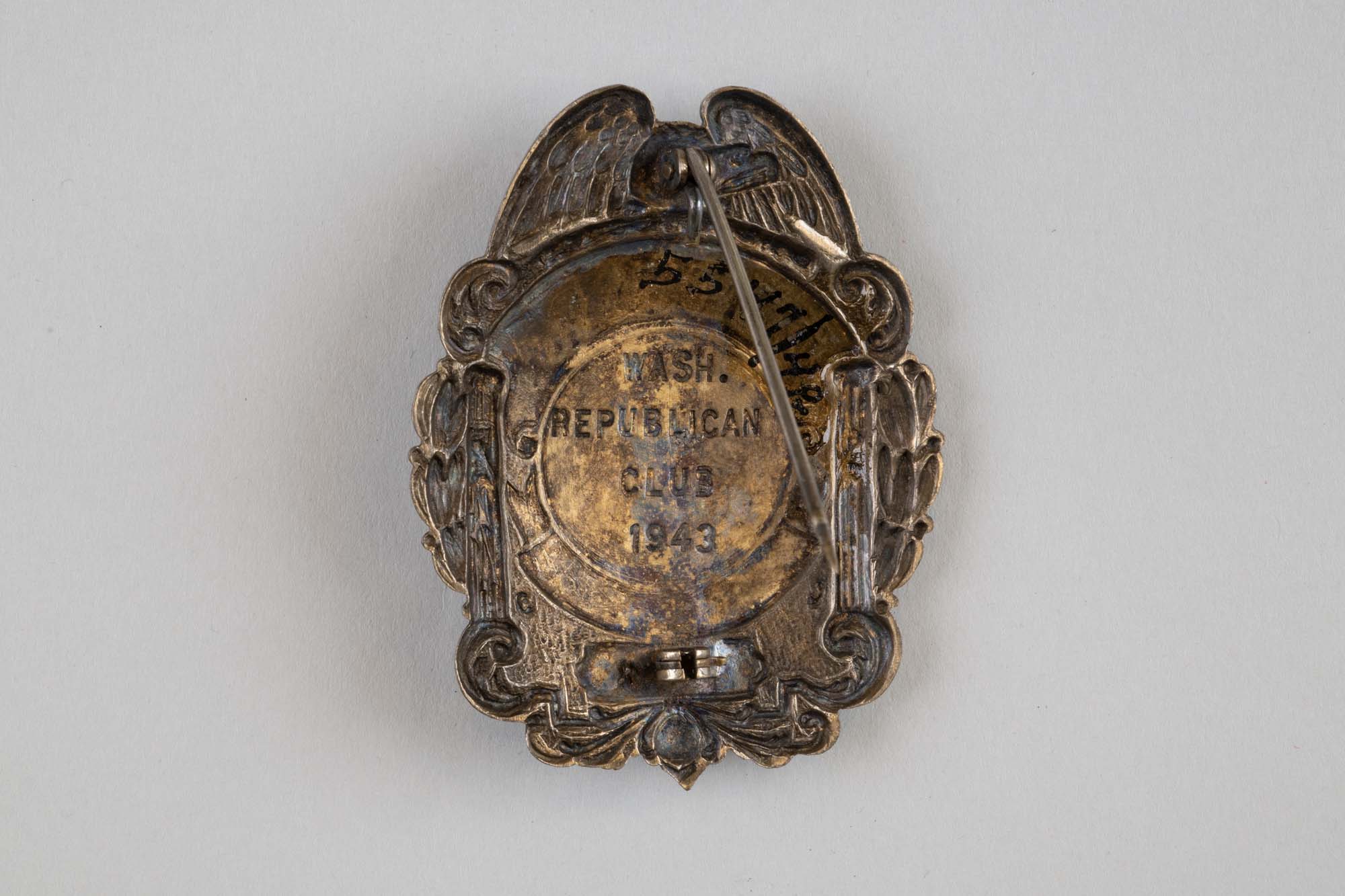 Image of King County Sheriff badge worn by Harlan S. Callahan,1943-1955