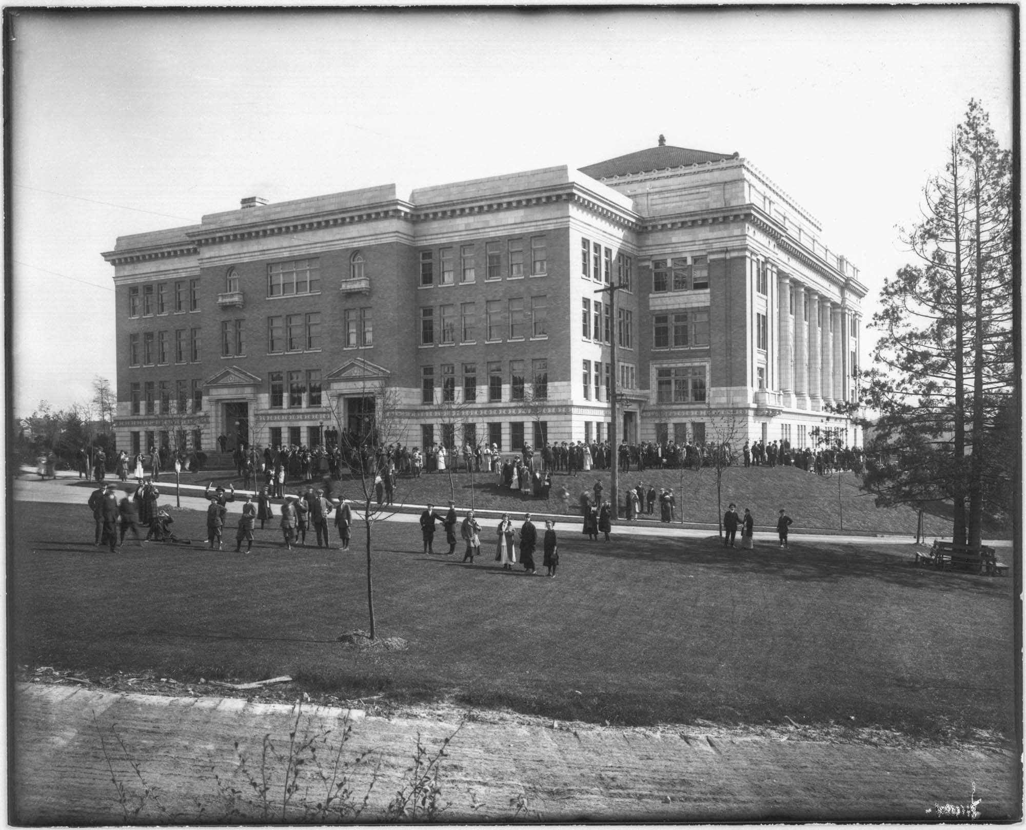 Image of Franklin High School, Seattle, 1915