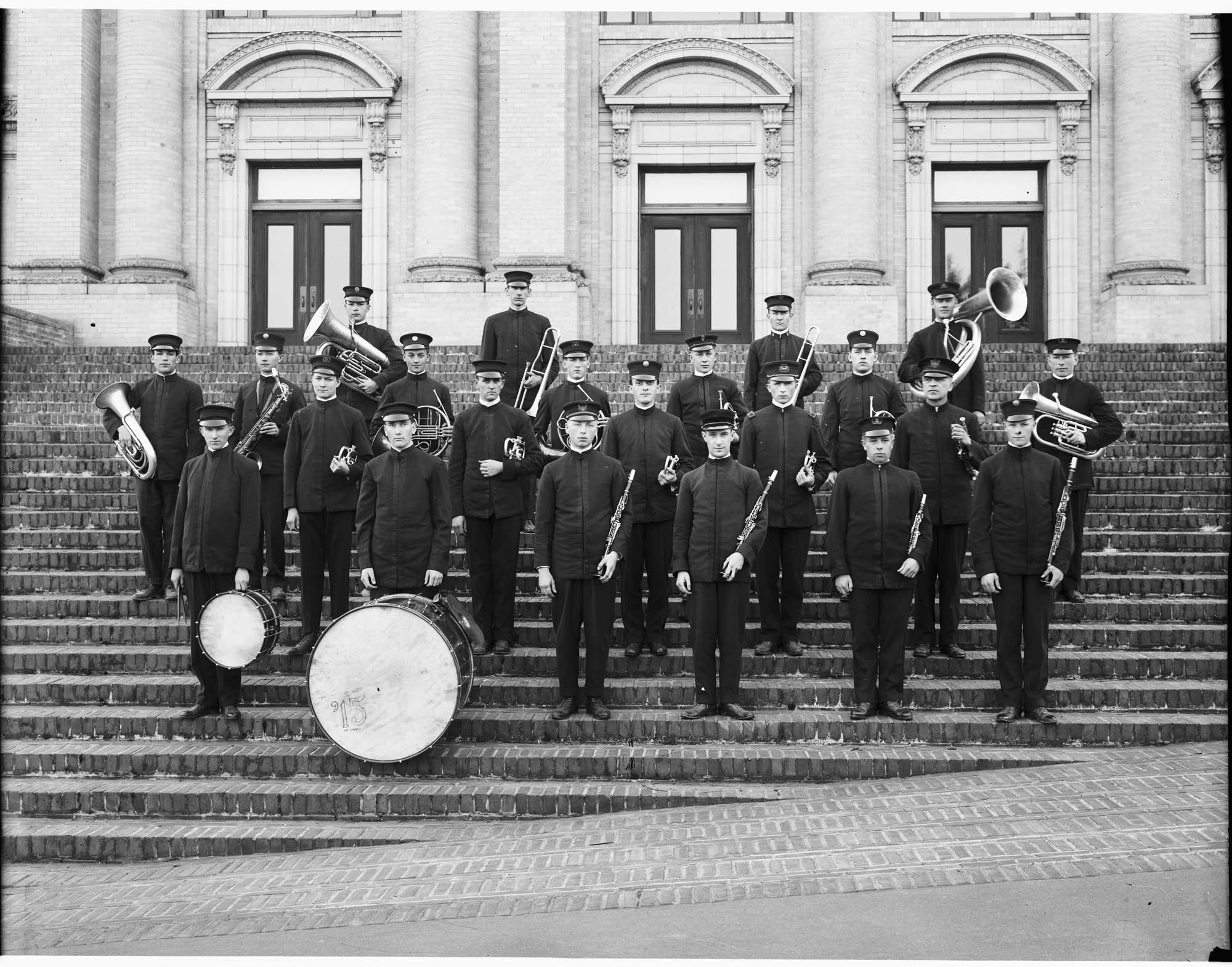 Image of University cadet band, 1915