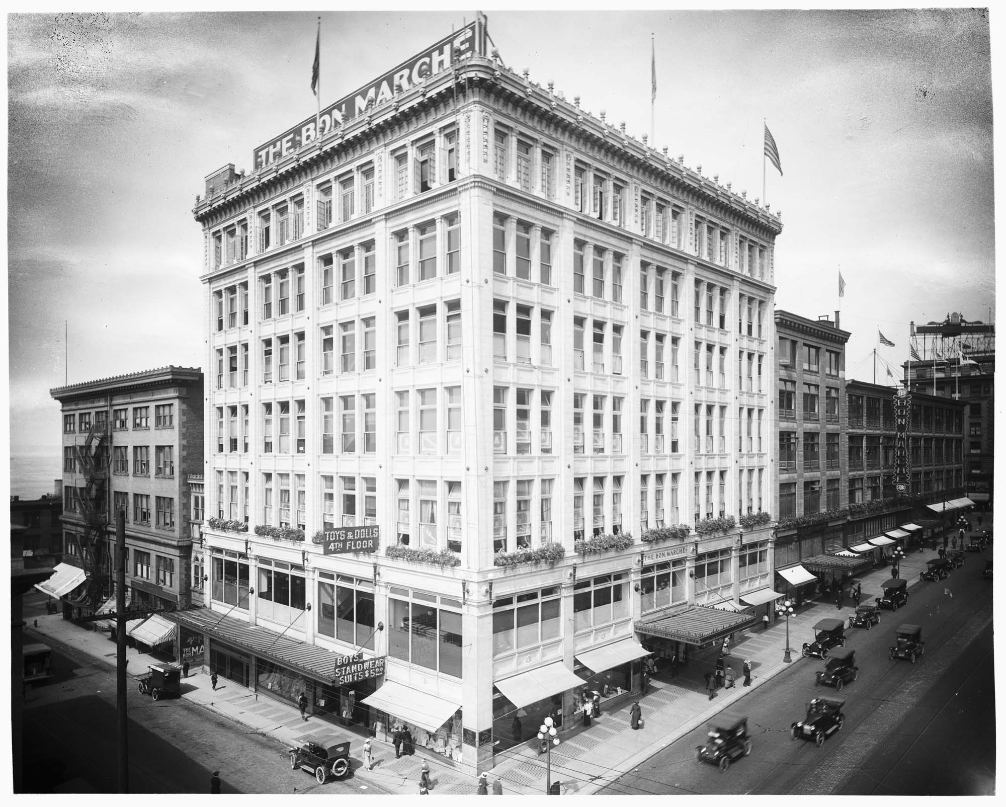 Image of The Bon Marche, circa 1916