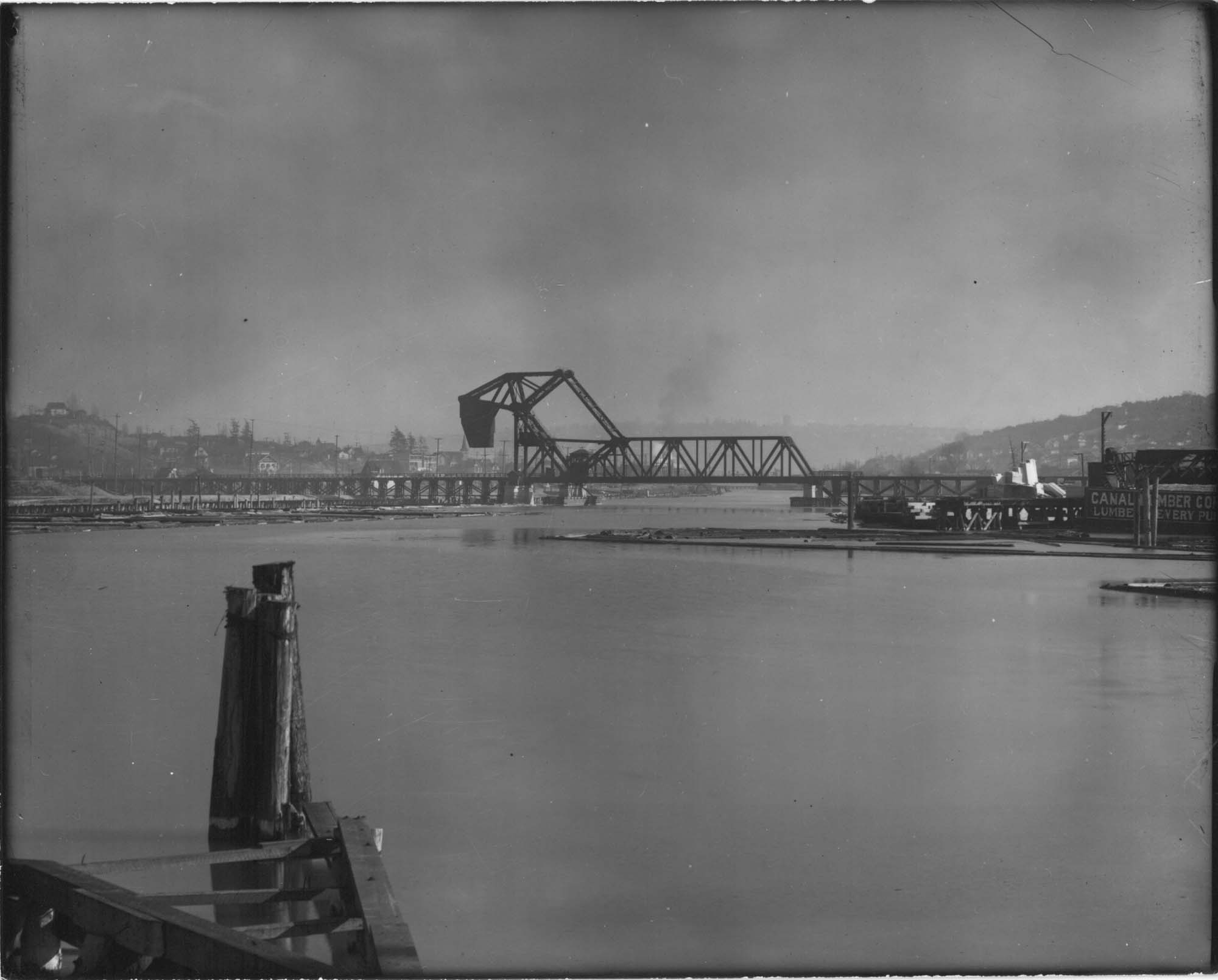 Image of Northern Pacific Railroad bridge, Seattle, circa 1917