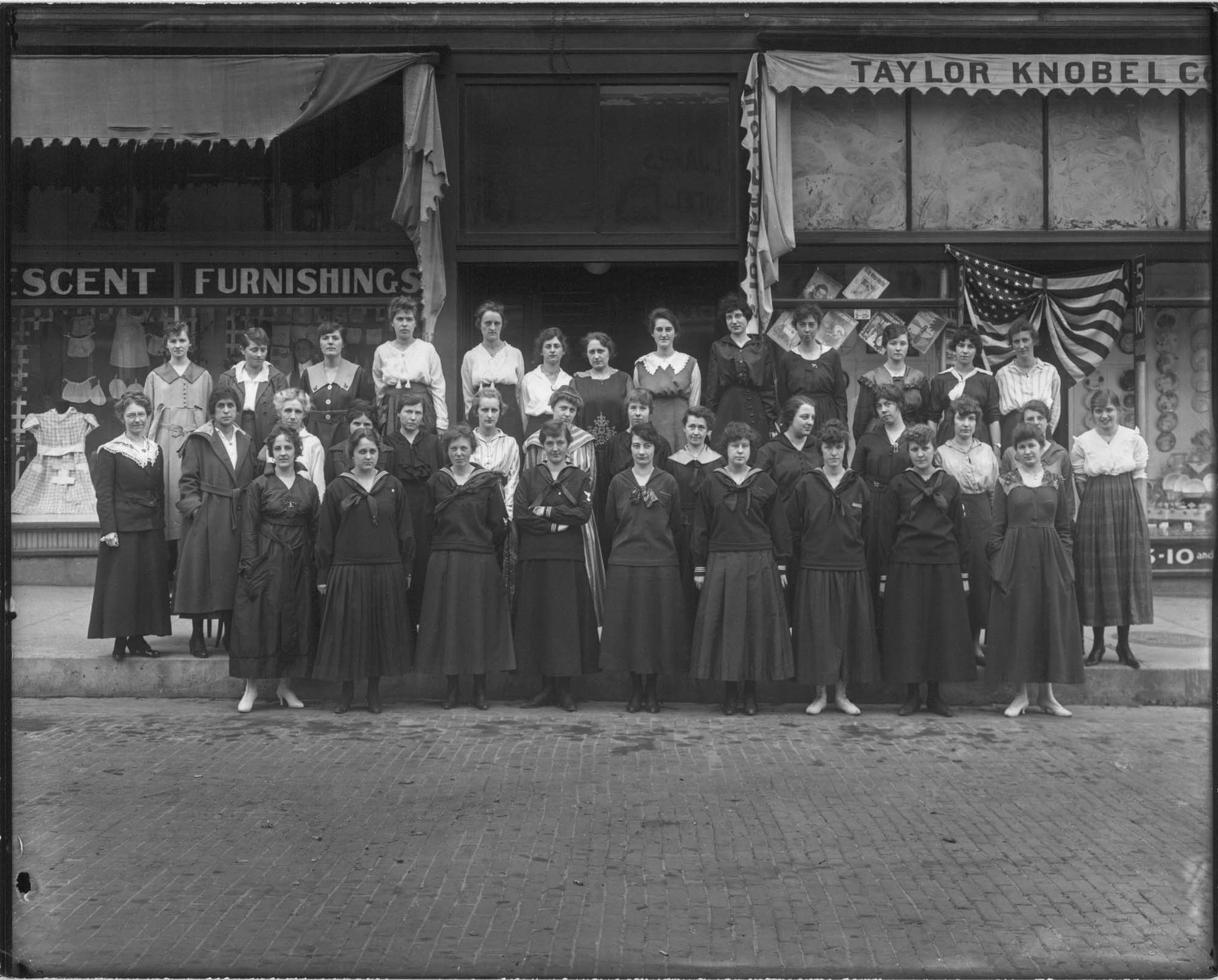 Image of Navyettes, Seattle, 1917