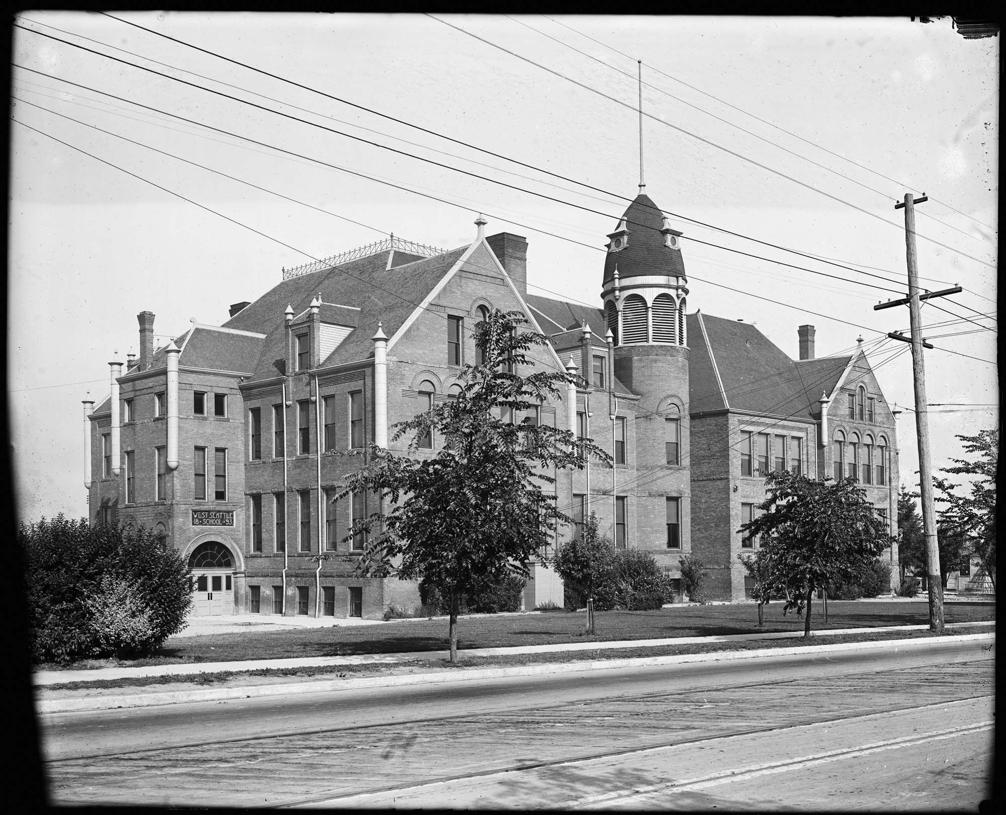 Image of West Seattle Grammar and High School, circa 1917