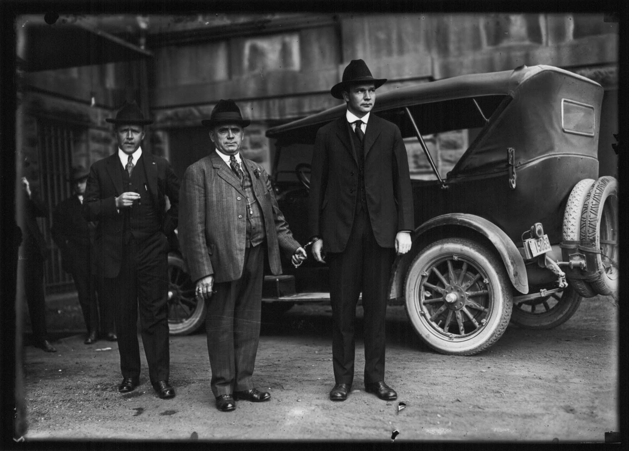 Image of James E. Mahoney on way to court, Seattle, 1921