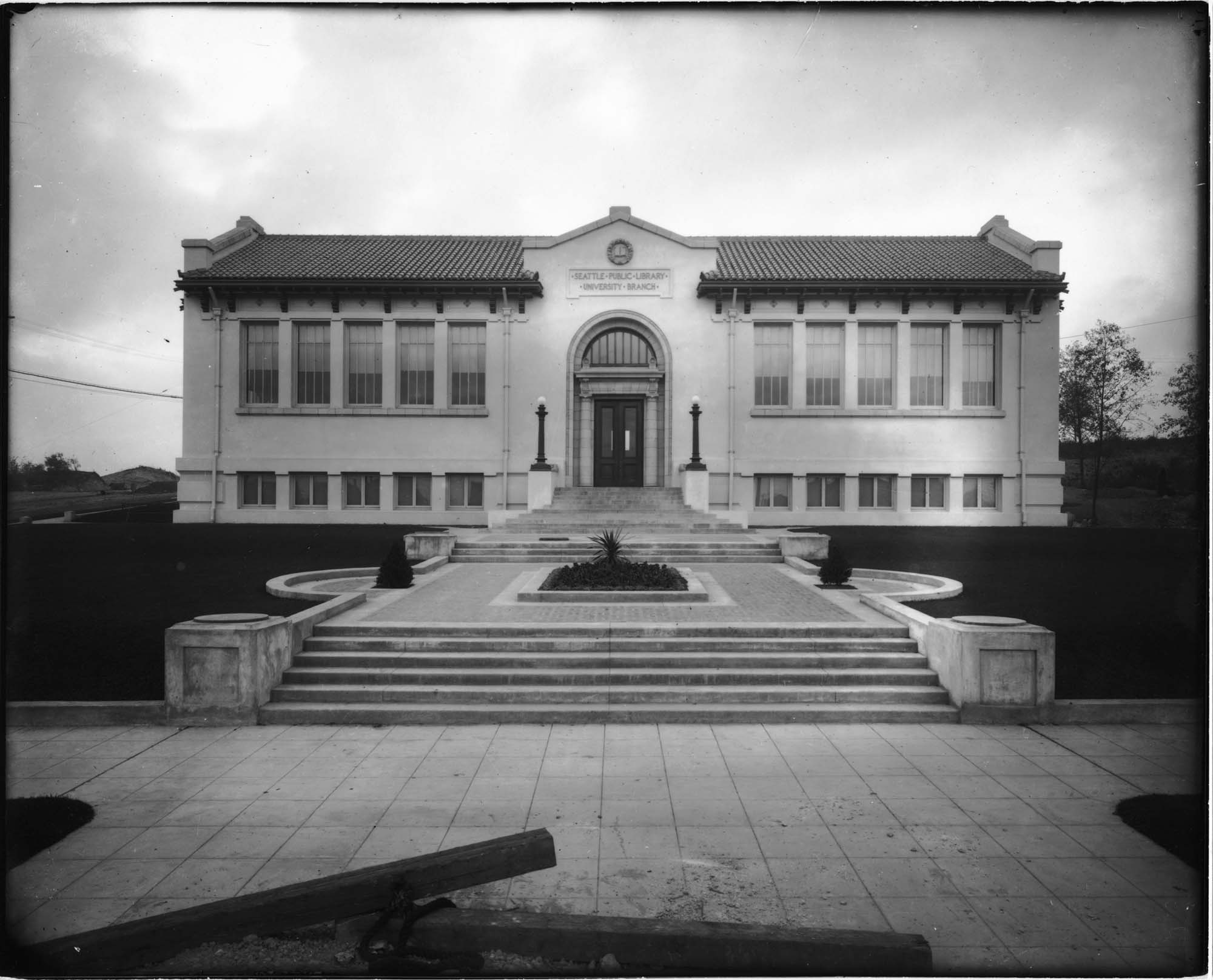 Image of University Branch Library, Seattle, circa 1910