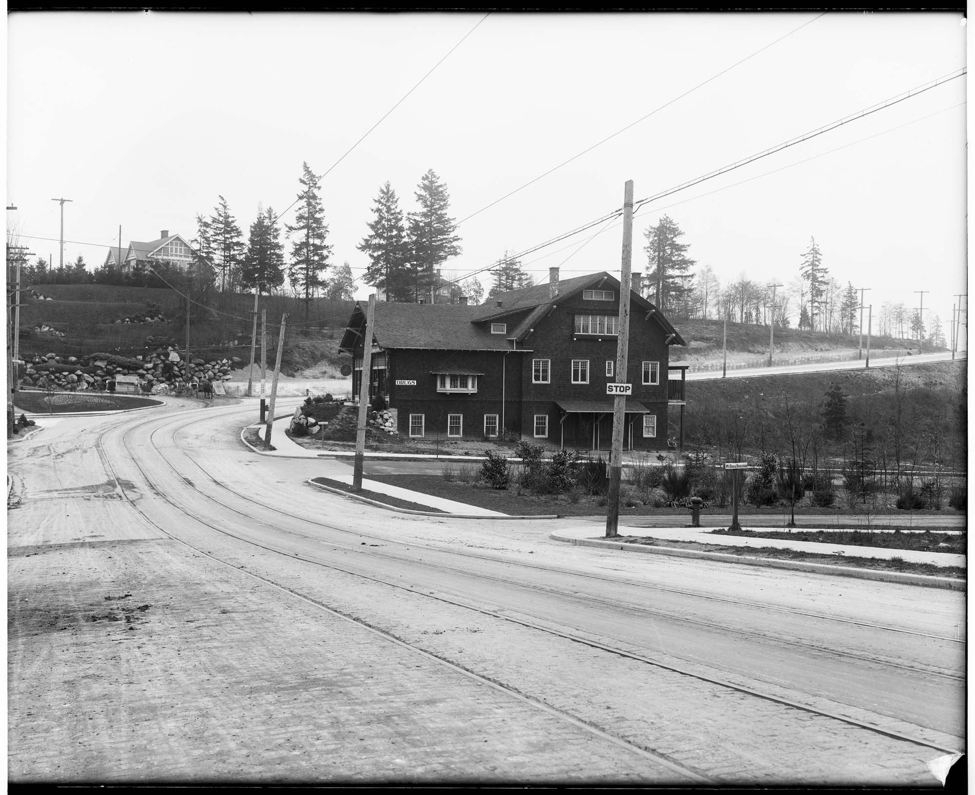 Image of Mount Baker clubhouse and street, Seattle, circa 1912