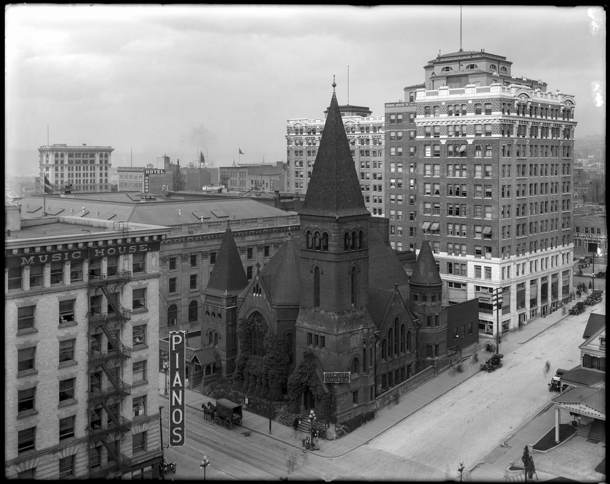 Image of Plymouth Congregational Church, circa 1910