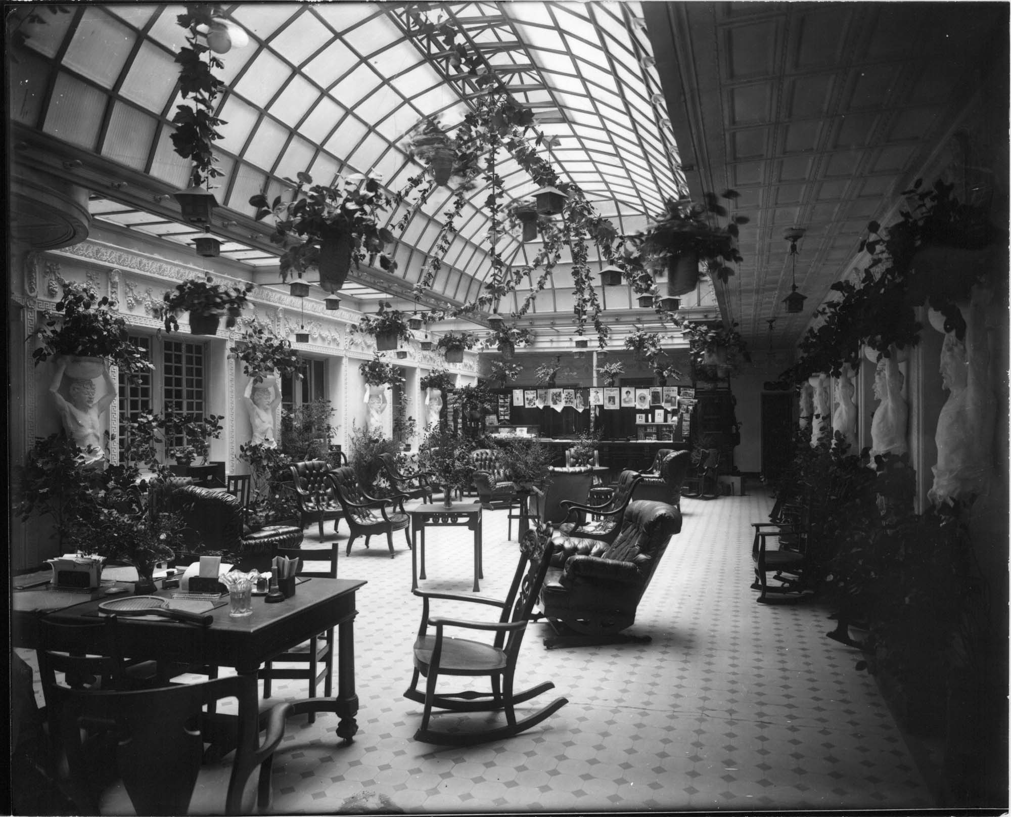 Image of Lincoln Hotel interior, Seattle, circa 1905