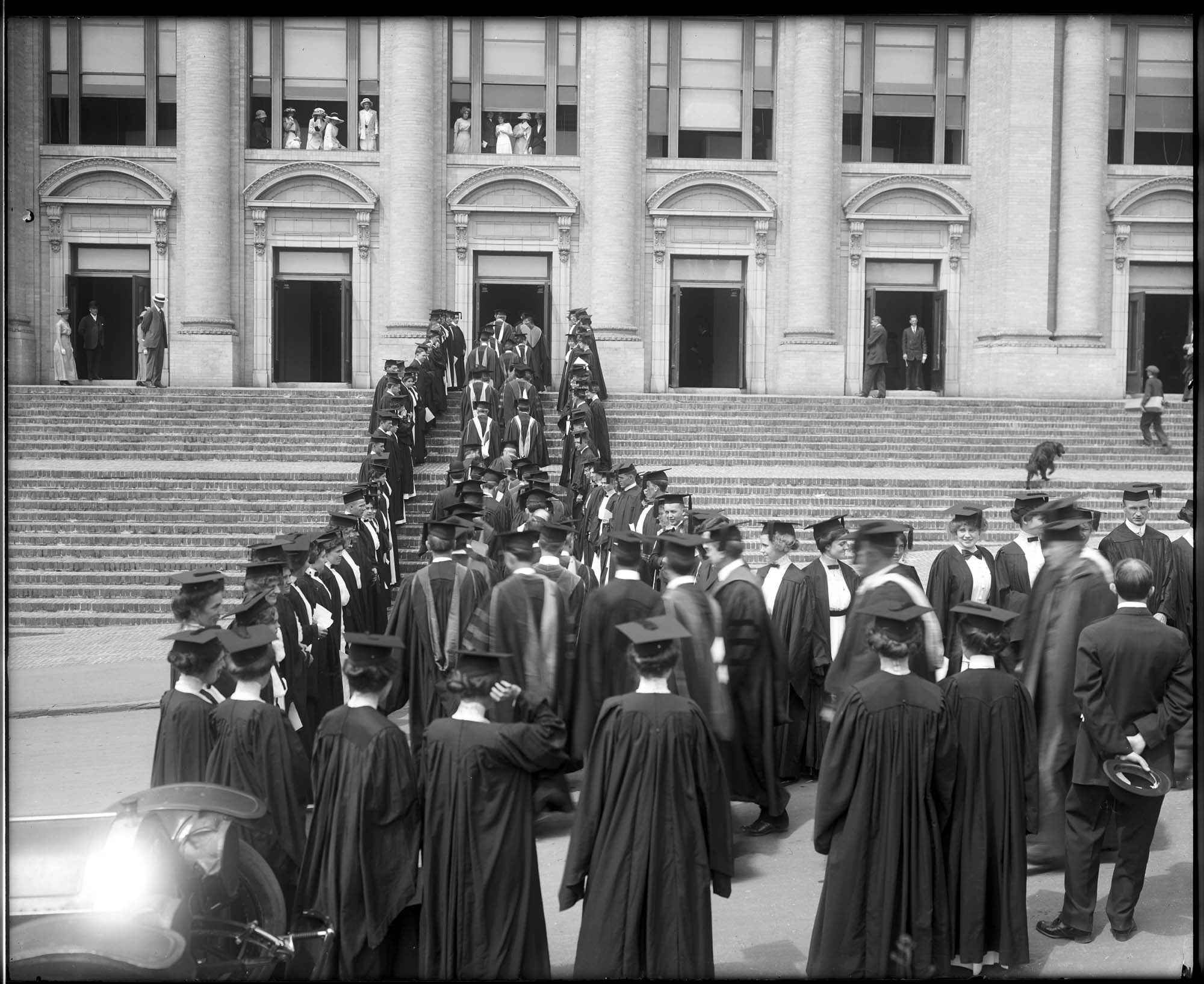 Image of Academic procession at the University of Washington, 1913