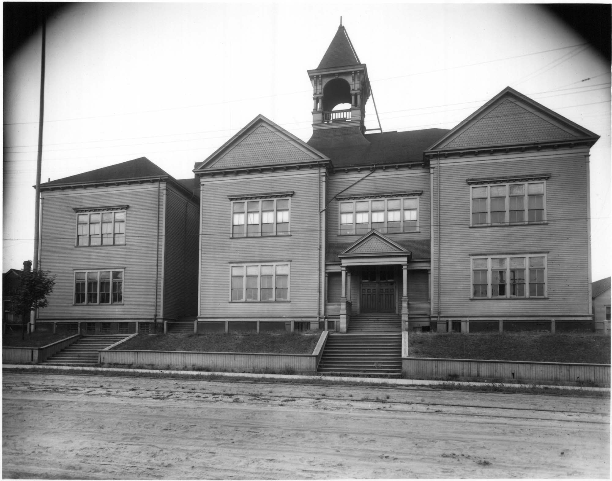 Image of Ballard High School, Seattle, circa 1914