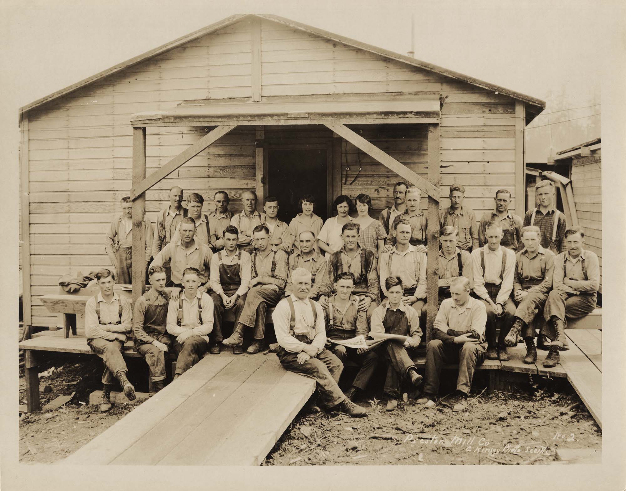 Image of Preston Mill Company employees outside the mess hall, circa 1925