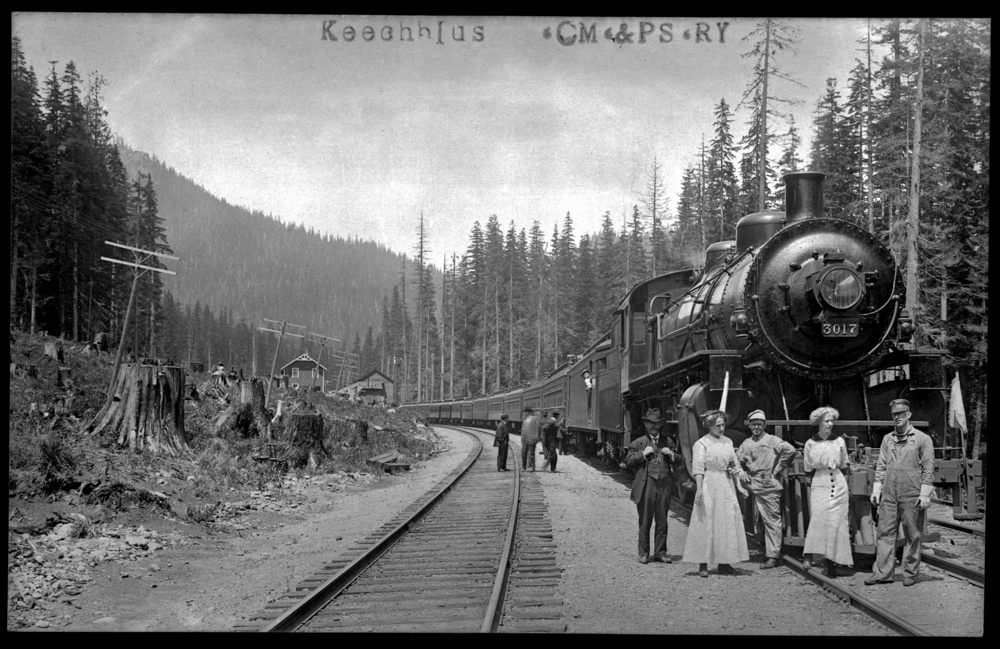 Image of Steam train at Keechelus, circa 1910