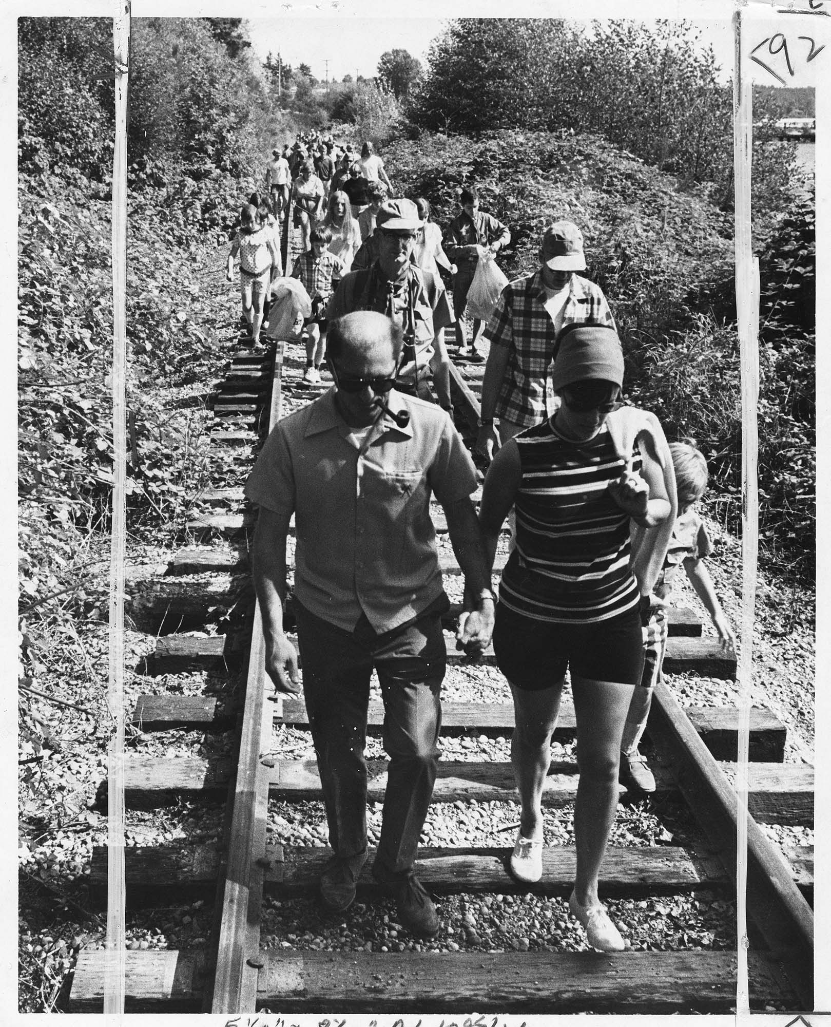 Image of Hikers supporting the creation of the Burke-Gilman Trail, Seattle, September 12, 1971