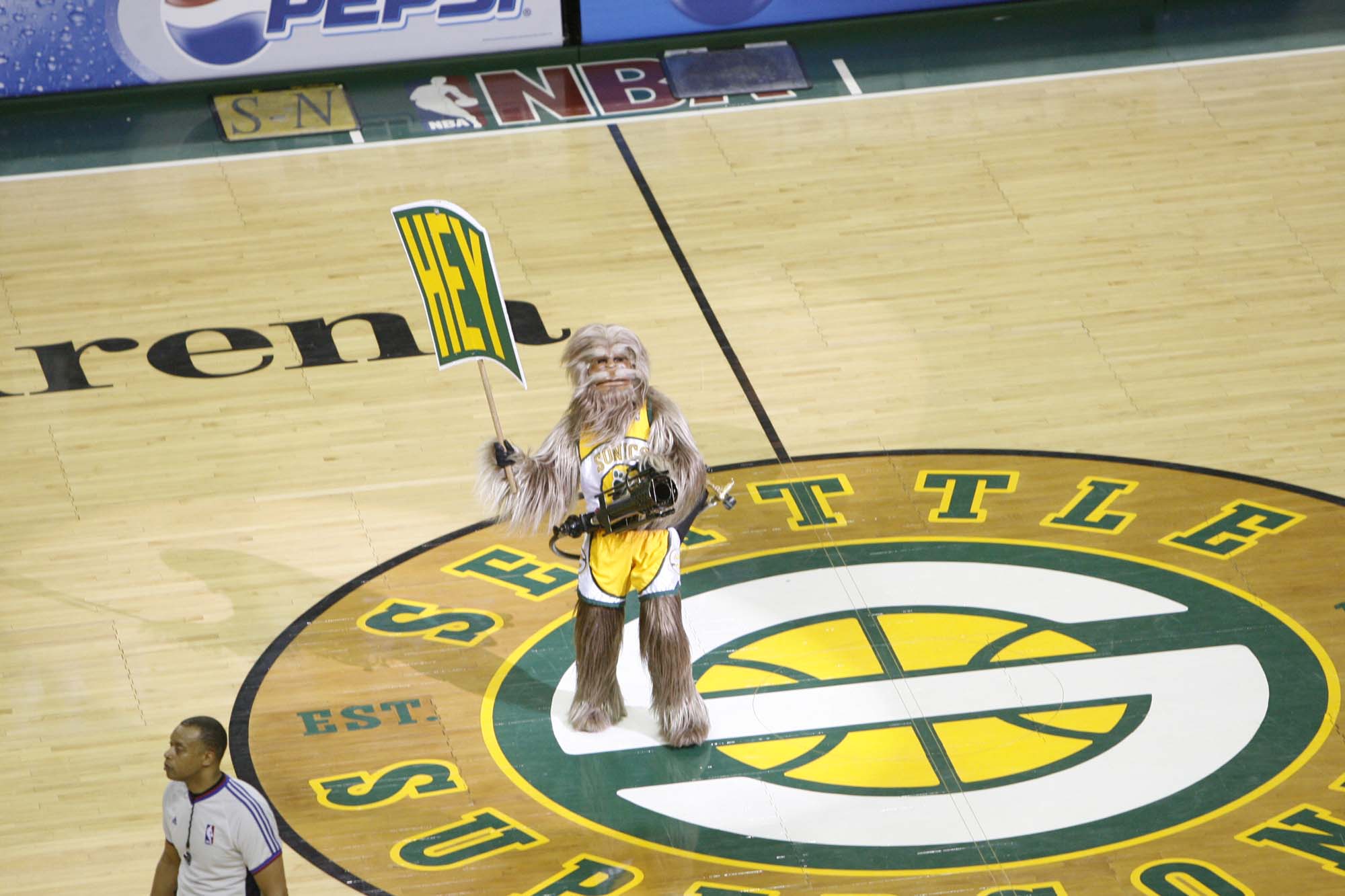 Image of Sonics mascot Squatch at last home game before move to Oklahoma, April 13, 2008