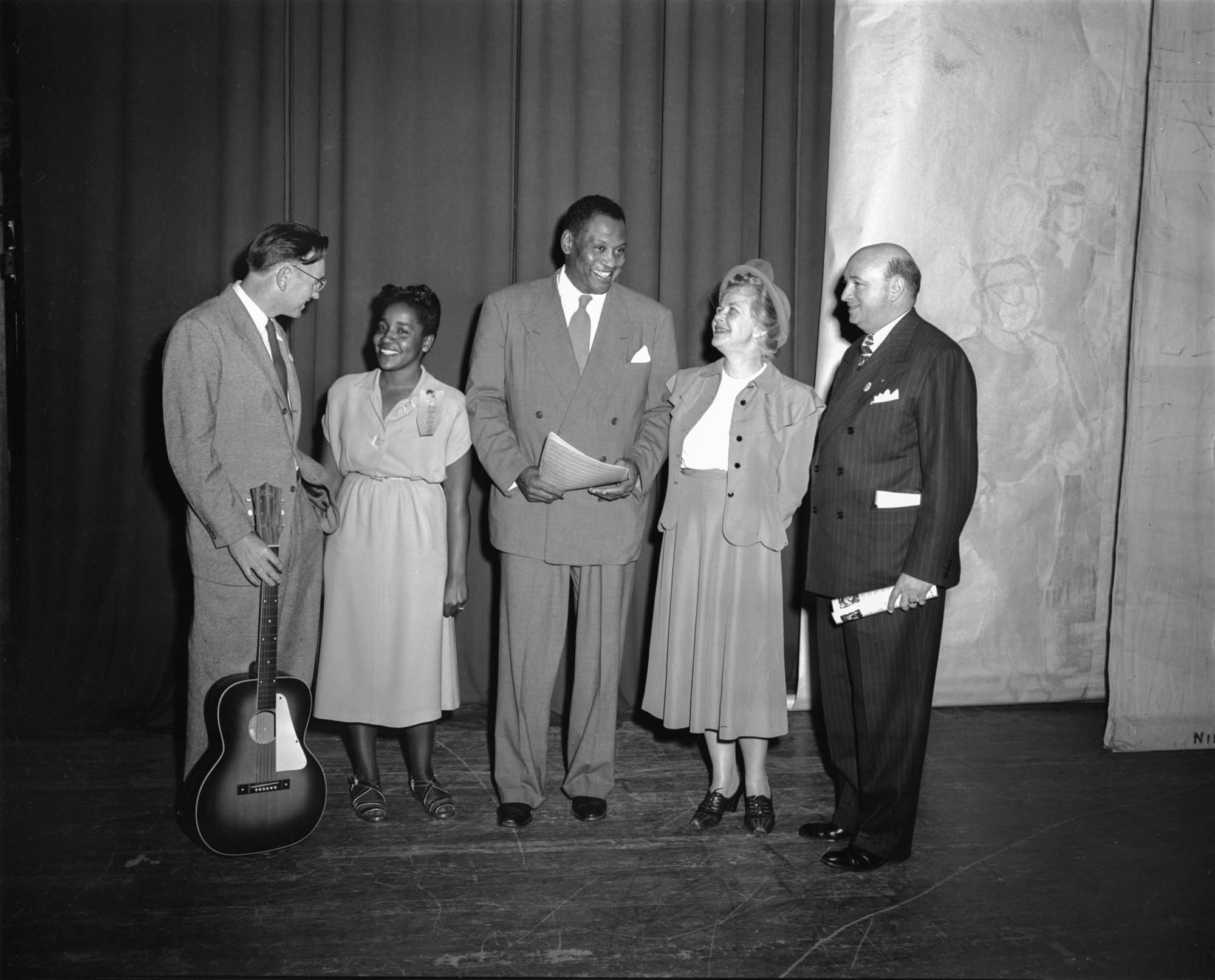 Image of Paul Robeson, Earl Robinson, and Florence James, Seattle, 1947