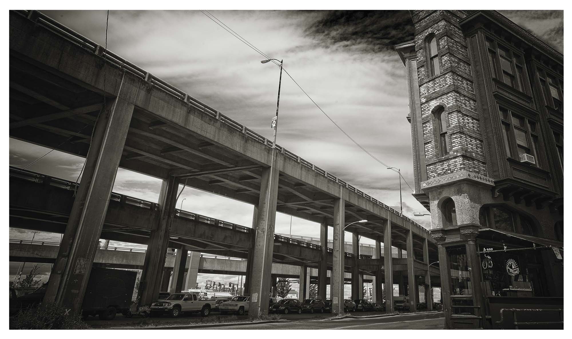 Image of View of the Alaskan Way viaduct and ramps at First Avenue South, Seattle, October 2009
