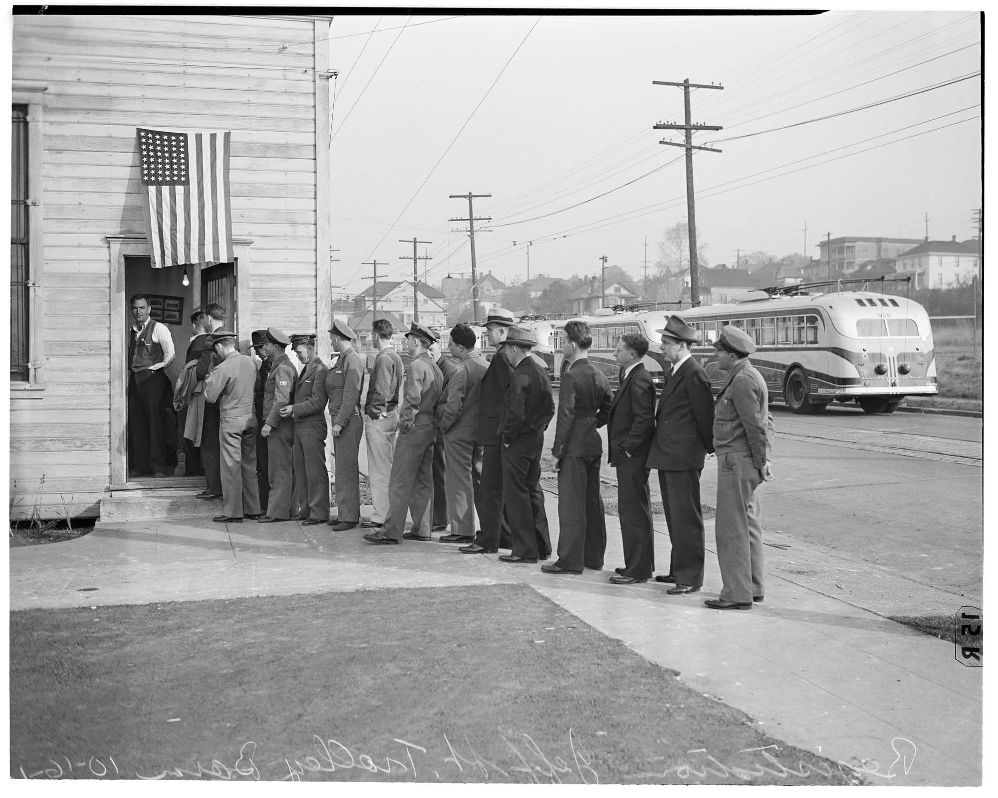 Image of Draft registration at Jefferson Street car barn, October 16, 1940