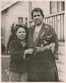 Image of Mayor Bertha Landes and newspaper boy, Seattle, circa 1927