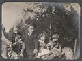 Image of Alfred Renfro with his children at Beaux Arts Village, circa 1910