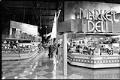 Image of Larry's Market interior, Bellevue, October 24, 1990