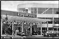 Image of Larry's Market exterior, Bellevue, October 24, 1990