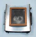 Image of Victor chest X-ray machine, ca. 1918