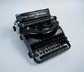 Image of Underwood Noiseless Typewriter with Dvorak Keyboard, 1930s