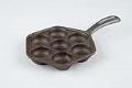 Image of Iron cakeball skillet from Borracchini's Bakery, ca. 1940s