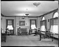 Image of Woman's Century Club parlor, Seattle, circa 1925