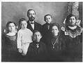 Image of Louis Hoffman family, circa 1905